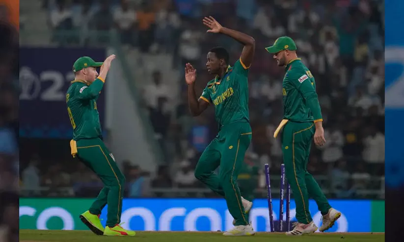 റബാദക്ക് മൂന്നു വിക്കറ്റ്; ഓസീസിനെ തരിപ്പണമാക്കി ദക്ഷിണാഫ്രിക്ക; 134 റൺസ് ജയം റബാദക്ക് മൂന്നു വിക്കറ്റ്; ഓസീസിനെ തരിപ്പണമാക്കി ദക്ഷിണാഫ്രിക്ക; 134 റൺസ് ജയം