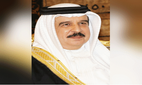 ഫ​ല​സ്തീ​ൻ ജ​ന​ത​ക്ക് അ​ടി​യ​ന്ത​ര സ​ഹാ​യ​മെ​ത്തി​ക്കാ​ൻ ഹ​മ​ദ് രാ​ജാ​വി​ന്റെ നി​ർ​ദേ​ശം