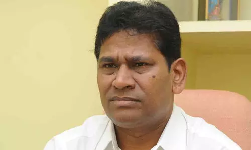 സാന്റിയാഗോ മാർട്ടിന്‍റെ വീട്ടിലും ഓഫിസിലും ആദായ നികുതി വകുപ്പിന്റെ പരിശോധന