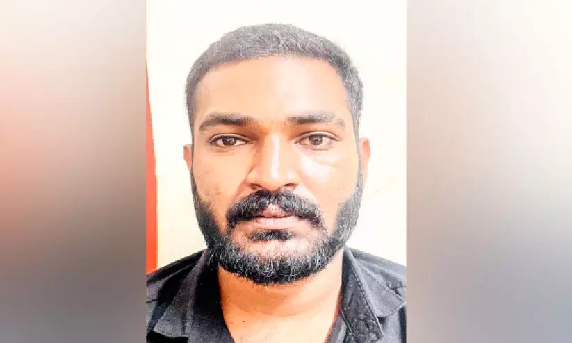 തമിഴ്നാട്ടിൽ 105 കിലോ കഞ്ചാവ് പിടിച്ച സംഭവത്തിൽ മുഖ്യപ്രതി അറസ്റ്റിൽ തമിഴ്നാട്ടിൽ 105 കിലോ കഞ്ചാവ് പിടിച്ച സംഭവത്തിൽ മുഖ്യപ്രതി അറസ്റ്റിൽ