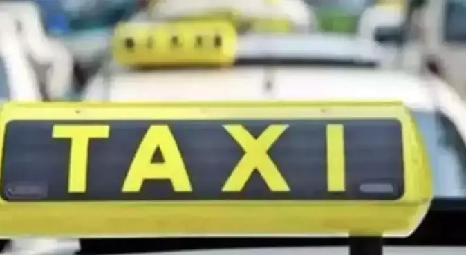 ടാക്സി യാത്ര കാൻസൽ ചെയ്തതിന് ബംഗളൂരുവിൽ യുവതിക്ക് ഡ്രൈവർ അശ്ലീല സന്ദേശങ്ങൾ അയച്ചതായി പരാതി ടാക്സി യാത്ര കാൻസൽ ചെയ്തതിന് ബംഗളൂരുവിൽ യുവതിക്ക് ഡ്രൈവർ അശ്ലീല സന്ദേശങ്ങൾ അയച്ചതായി പരാതി