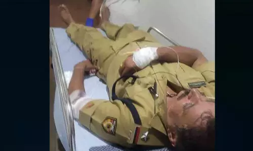 റിട്ട.എസ്​.ഐ മദ്യപിച്ച്​ ബഹളംവെച്ചു​; എ.എസ്​.ഐയെ​ കുത്തി, രണ്ട്​ പൊലീസുകാരെ അടിച്ചു