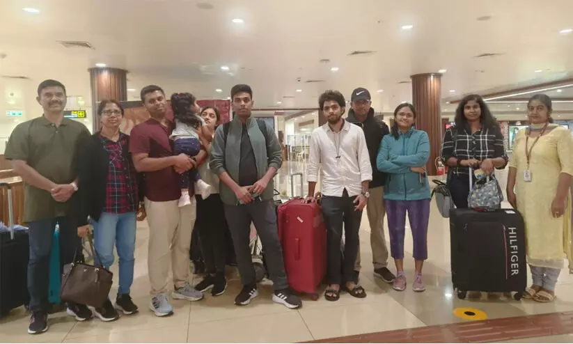 ഓപ്പറേഷൻ അജയ് : 11 കേരളീയര് കൂടി രാവിലെ കൊച്ചിയിലെത്തി ഓപ്പറേഷൻ അജയ് : 11 കേരളീയര് കൂടി രാവിലെ കൊച്ചിയിലെത്തി