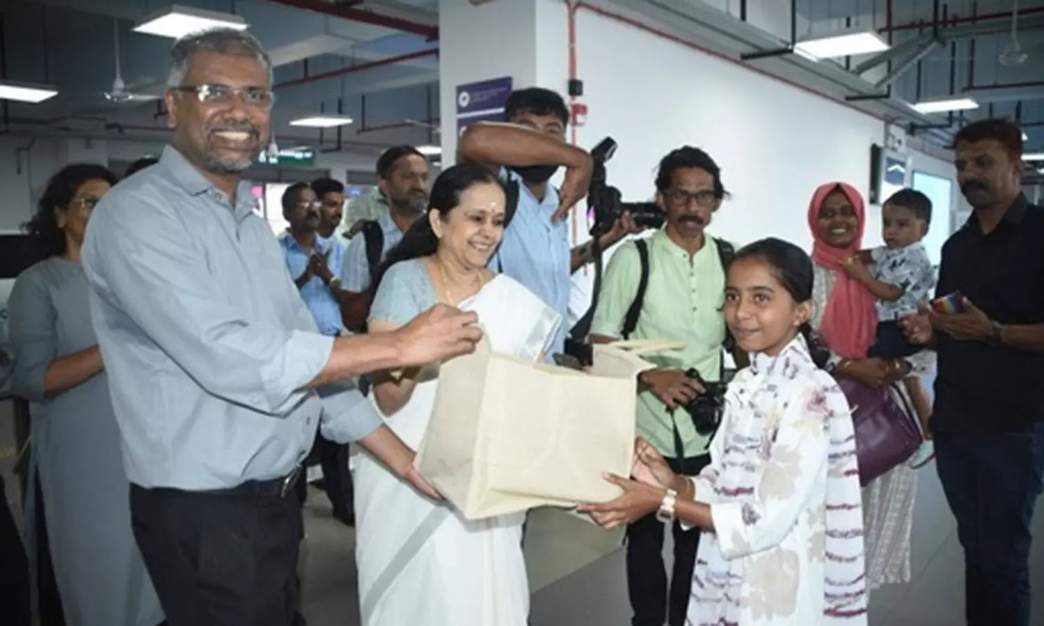 Kochi Water Metro ridership  to 10 lakh