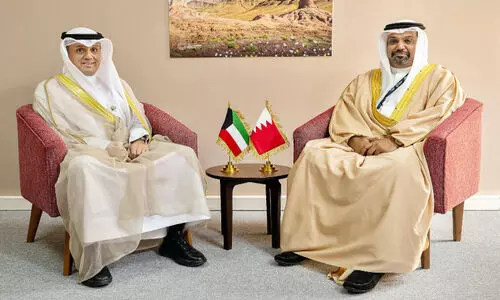 കു​വൈ​ത്ത് ധ​ന​കാ​ര്യ മ​ന്ത്രി വി​വി​ധ രാ​ജ്യ​ങ്ങ​ളി​ലെ മ​ന്ത്രി​മാ​രു​മാ​യി കൂ​ടി​ക്കാ​ഴ്ച ന​ട​ത്തി