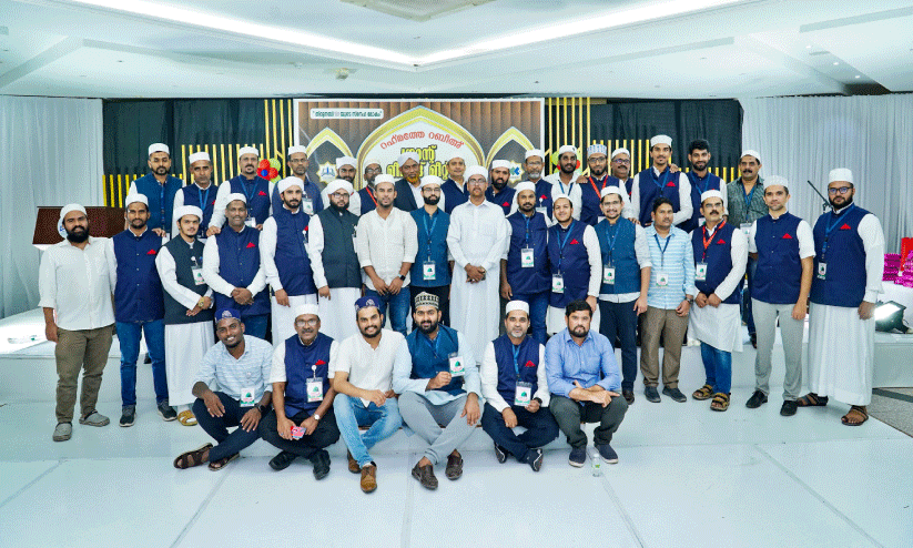 ‘റഹ്മത്തെ റബീഅ്’ മീലാദ് കാമ്പയിൻ സമാപനം ‘റഹ്മത്തെ റബീഅ്’ മീലാദ് കാമ്പയിൻ സമാപനം