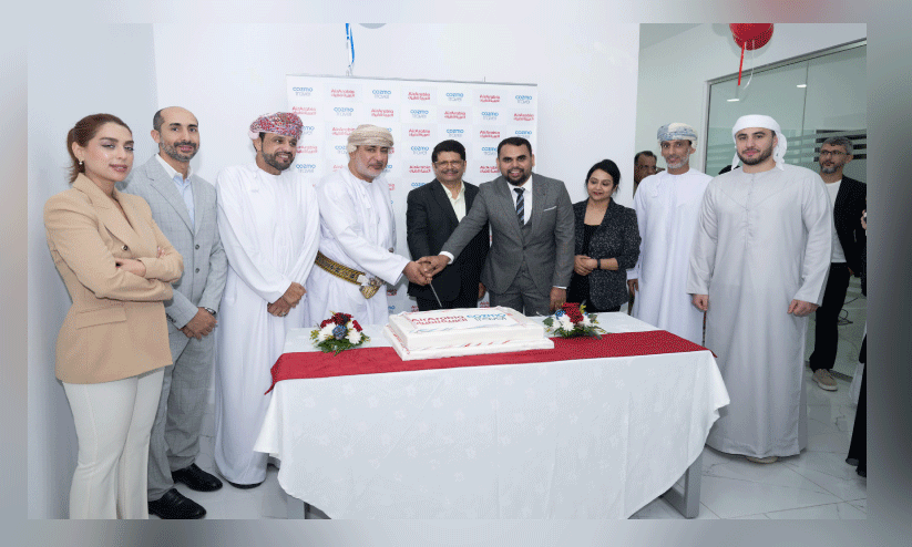 കോസ്മോ ട്രാവൽസിന്റെ നവീകരിച്ച ഓഫിസ് അൽഖുവൈറിൽ തുറന്നു കോസ്മോ ട്രാവൽസിന്റെ നവീകരിച്ച ഓഫിസ് അൽഖുവൈറിൽ തുറന്നു