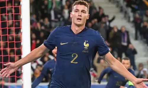 പവർ ഹെഡറിൽ പവാർഡിന്റെ ഇരട്ട ഗോൾ; സ്കോട്ടിഷ് വല നിറച്ച് ഫ്രാൻസ്