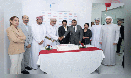 കോ​സ്‌​മോ ട്രാ​വ​ൽ​സി​ന്‍റെ ന​വീ​ക​രി​ച്ച ഓ​ഫി​സ്​ അ​ൽ​ഖു​വൈ​റി​ൽ തു​റ​ന്നു