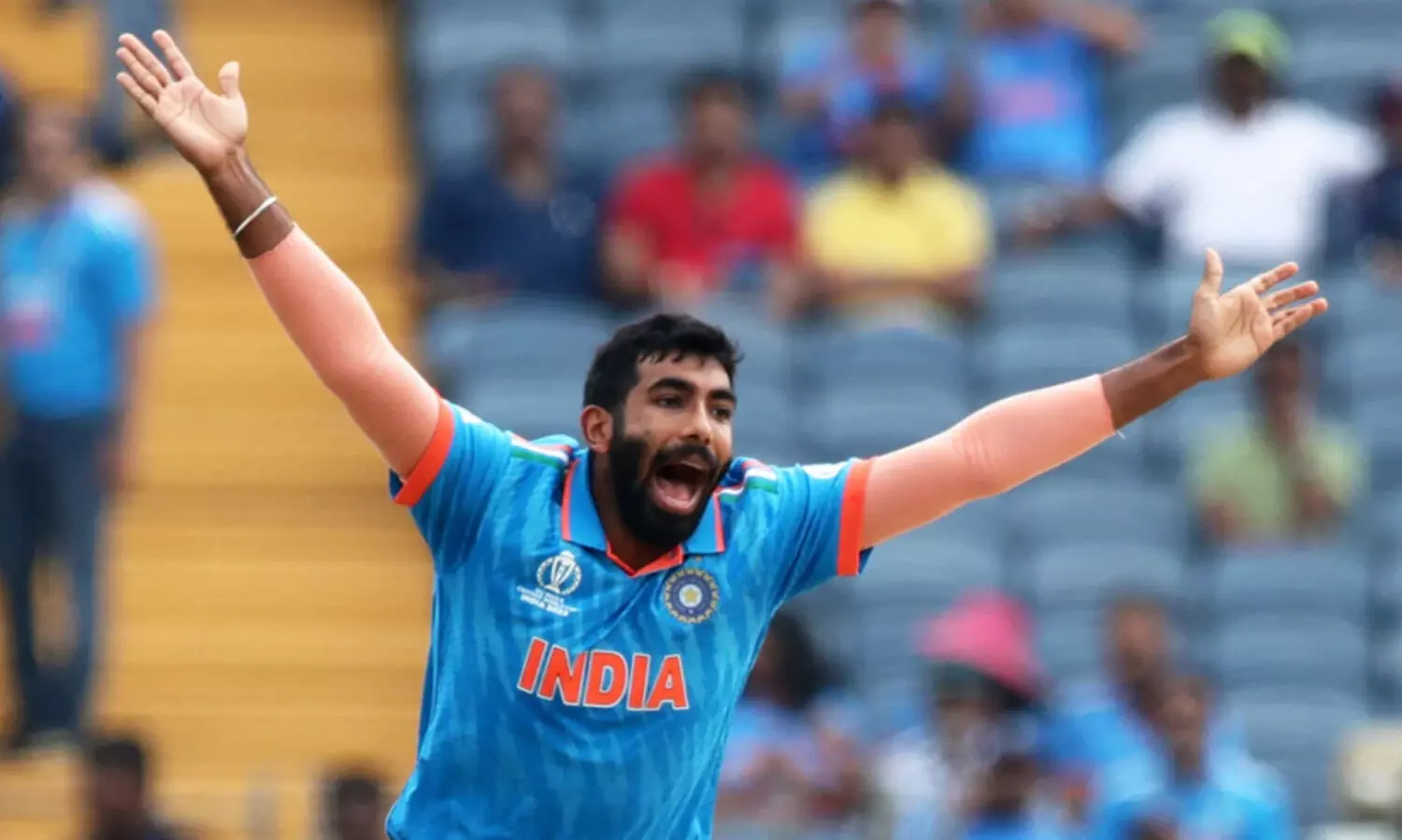 ആളില്ലാ ലോകകപ്പ്! ഇന്ത്യ-ബംഗ്ലാദേശ് മത്സരത്തിലും ഒഴിഞ്ഞ ഗാലറികൾ