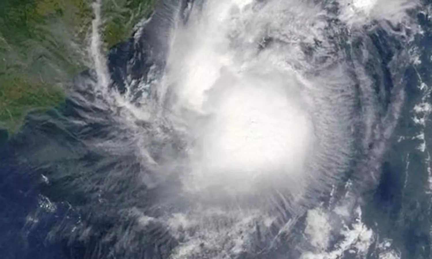 അറബിക്കടലിൽ ന്യൂനമർദം ചുഴലിക്കാറ്റാകാൻ സാധ്യത; പേര് ‘തേജ്’