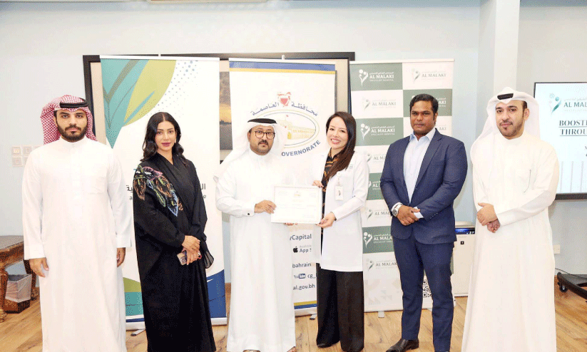 അ​ൽ മ​ലാ​ക്കി സ്പെ​ഷ​ലി​സ്റ്റ് ഹോ​സ്പി​റ്റ​ലി​ന്റെ സ​ഹ​ക​ര​ണ​ത്തോ​ടെ കാ​പി​റ്റ​ൽ ഗ​വ​ർ​ണ​റേ​റ്റ്   സം​ഘ​ടി​പ്പി​ച്ച ആ​രോ​ഗ്യ​ബോ​ധ​വ​ത്ക​ര​ണ ക്ലാ​സ്