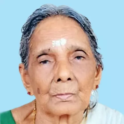 അ​മ്മു​മ്മ