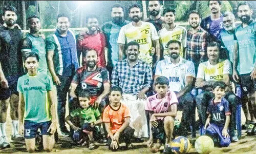 വോളിബാളാണ് ഇവരുടെ ലഹരി