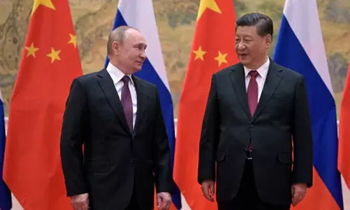ഇസ്രായേൽ കിരാത നടപടി തുടരുന്നതിനിടെ ചൈനയുമായി ചേർന്ന് മിഡിൽ ഈസ്റ്റ്  നയം ഏകോപിപ്പിക്കാൻ റഷ്യ രംഗത്ത്