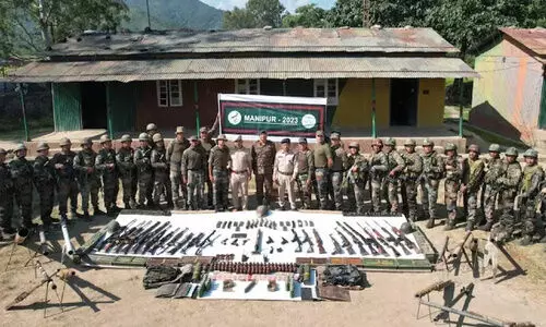 മണിപ്പൂരിൽ എ.കെ. 47 അടക്കം 2000ത്തോളം ആയുധങ്ങൾ പിടികൂടി; സ്വമേധയാ ആയുധം സമർപ്പിച്ചാൽ കേസെടുക്കില്ലെന്ന് മുഖ്യമന്ത്രി
