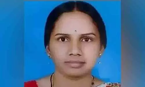 യുവതിയെ കൊലപ്പെടുത്തിയ കേസിൽ ഭർത്താവും കൂട്ടു പ്രതികളും അറസ്റ്റിൽ യുവതിയെ കൊലപ്പെടുത്തിയ കേസിൽ ഭർത്താവും കൂട്ടു പ്രതികളും അറസ്റ്റിൽ