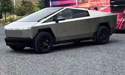 Tesla announces Cybertruck deliveries