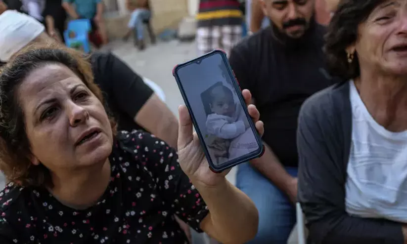 ഞ​ങ്ങ​ൾ ഇ​വി​ടെ​യാ​ണ് മാ​മോ​ദീ​സ മു​ങ്ങി​യ​ത്, ഇ​വി​ടെ​ത്ത​ന്നെ മ​രി​ക്ക​ണം -ഇസ്രായേൽ തകർത്ത ചർച്ചിൽ അ​ഭ​യം തേ​ടി​യ​വർ