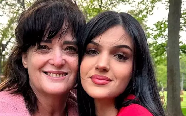 മകളുമായി സംസാരിച്ചു, അവൾ സന്തോഷവതിയാണ്; മോചിപ്പിക്കപ്പെട്ട പെൺകുട്ടിയുടെ പിതാവ് മകളുമായി സംസാരിച്ചു, അവൾ സന്തോഷവതിയാണ്; മോചിപ്പിക്കപ്പെട്ട പെൺകുട്ടിയുടെ പിതാവ്