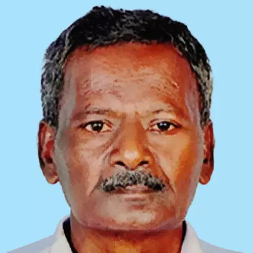 വേ​ലാ​യു​ധ​ൻ