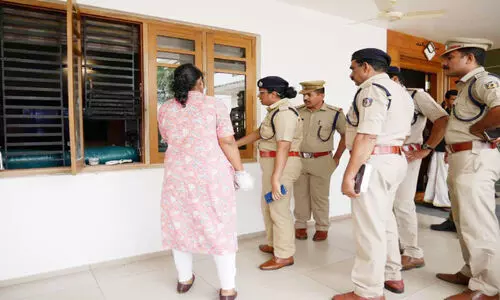 Police Inspection In the premise of Pariyaram Robbery Spot