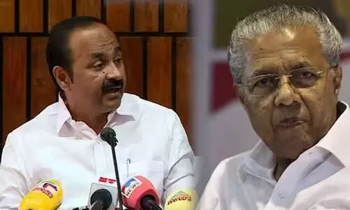 കേരള മുഖ്യമന്ത്രി സംഘപരിവാര്‍ ഇടനിലക്കാരനായി അധഃപതിച്ചുവെന്ന് വി.ഡി സതീശൻ