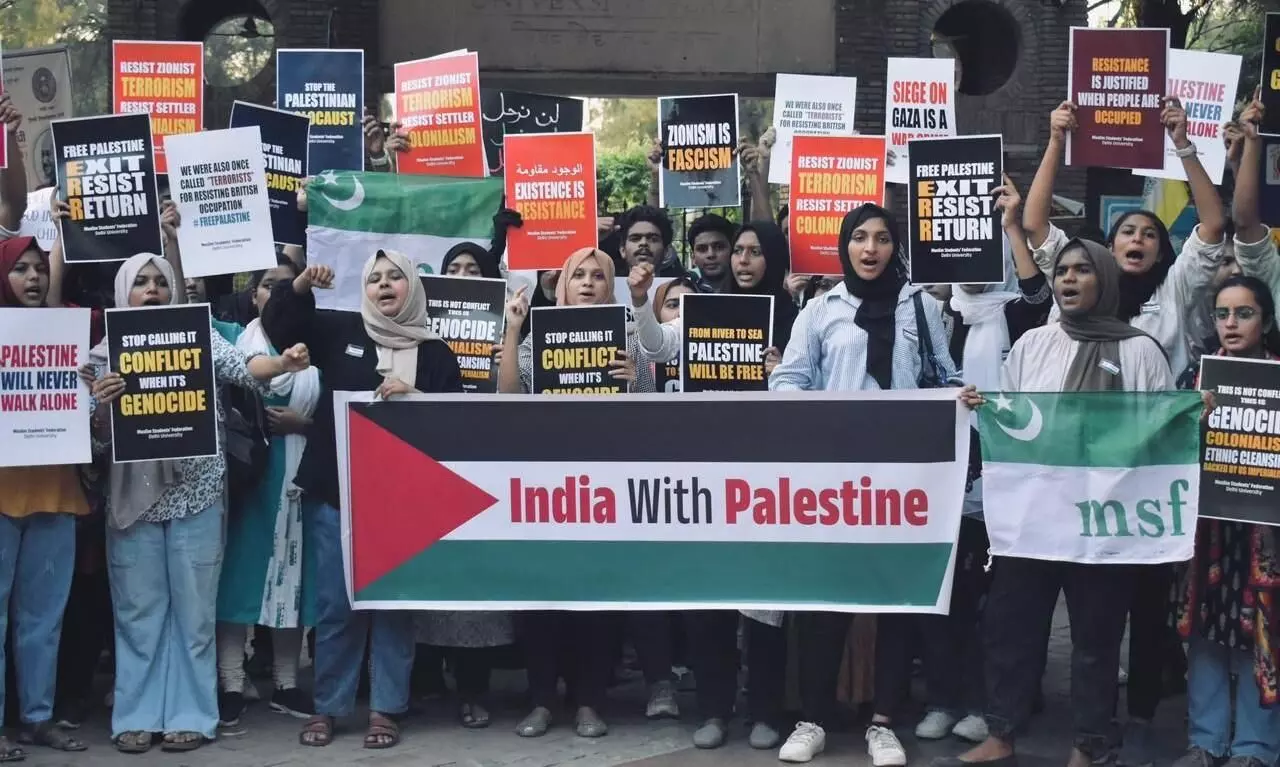 MSF rally at Delhi University in solidarity with Palestinian people MSF rally at Delhi University in solidarity with Palestinian people