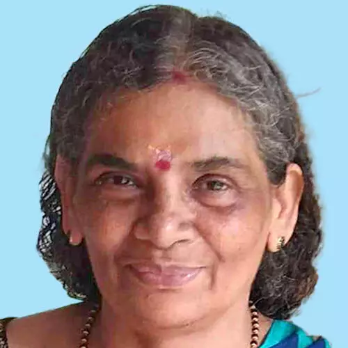 ശോ​ഭ ദേ​വി