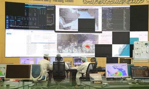 തേജ്​’ അതിതീവ്ര ചുഴലികാറ്റായി ഒമാൻ തീരത്തേക്ക്​; ജാഗ്രതയോടെ അധികൃതർ