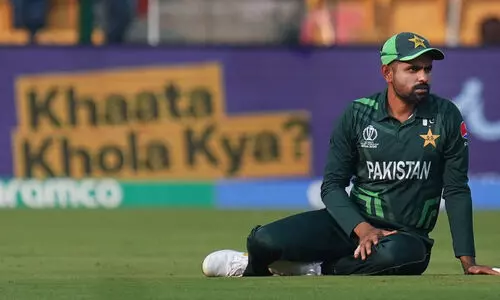 സമ്മർദം താങ്ങാനാകുന്നില്ലെങ്കിൽ ഇന്ത്യയിലേക്ക് വരരുത്; പാകിസ്താൻ ടീമിനെ വിമർശിച്ച് മുൻ മലയാളി പേസർ സമ്മർദം താങ്ങാനാകുന്നില്ലെങ്കിൽ ഇന്ത്യയിലേക്ക് വരരുത്; പാകിസ്താൻ ടീമിനെ വിമർശിച്ച് മുൻ മലയാളി പേസർ