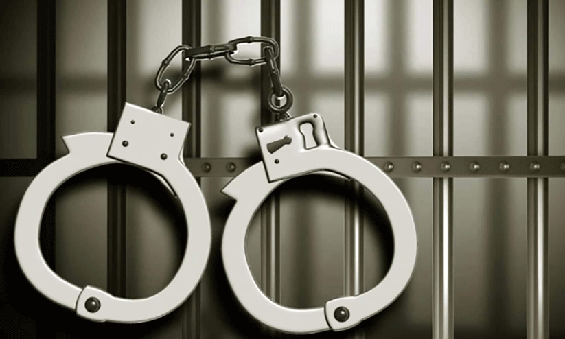 പണം തട്ടിയെടുത്ത അഭിഭാഷക റിമാൻഡിൽ പണം തട്ടിയെടുത്ത അഭിഭാഷക റിമാൻഡിൽ