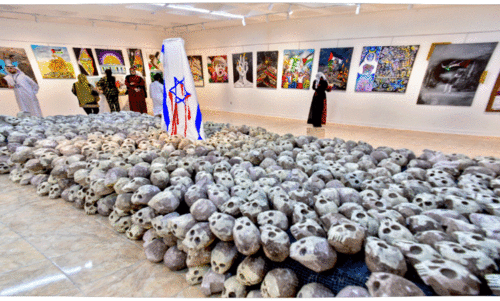 കൂ​ട്ട​ക്കു​രു​തി​യു​ടെ​യും ചെ​റു​ത്തു​നി​ൽ​പി​ന്റെ​യും ക​ഥ​ക​ളു​മാ​യി പ്ര​ദ​ർ​ശ​നം