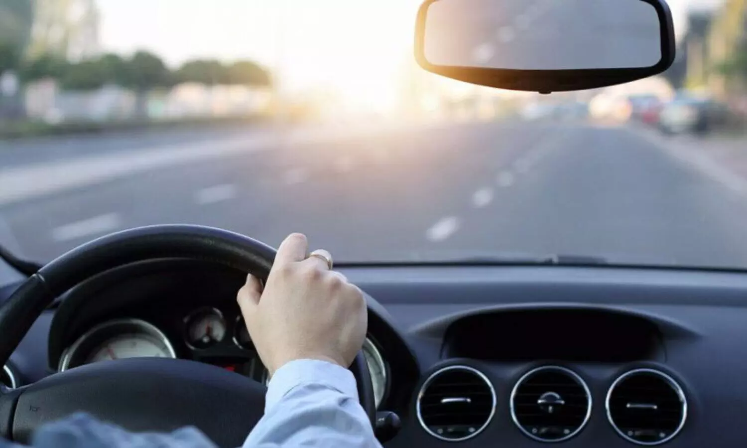 പെർമിറ്റ്​ ഫീസ്​ വാഹനത്തി​ന്റെ ഇന്ധനക്ഷമതക്കനുസരിച്ച്; സൗദിയിൽ പുതിയ നിയമം പ്രാബല്യത്തിൽ