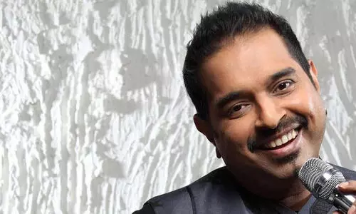 ആർ.എസ്.എസിനെ സ്തുതിച്ച്ശങ്കർ മഹാദേവൻ