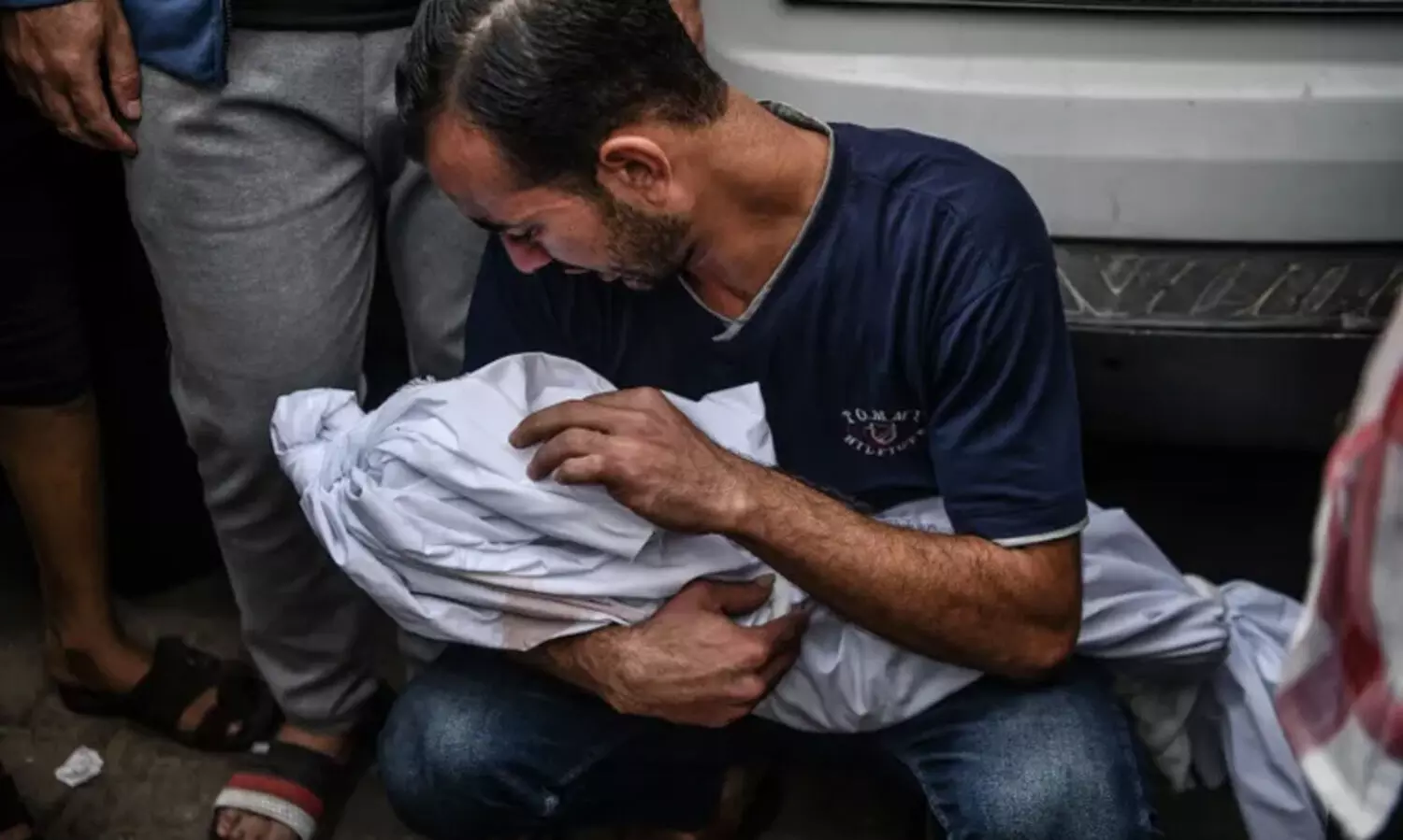 ഗസ്സ: ഇളംചോര കുടിച്ച് മതിവരാതെ ഇസ്രായേൽ: 344 കുഞ്ഞുങ്ങളെ ഇന്നലെയും കൊന്നു