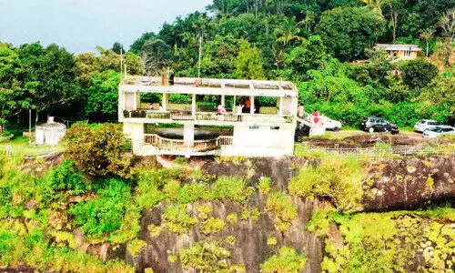 സഞ്ചാരികൾ നിറഞ്ഞ്​ ഇടുക്കി