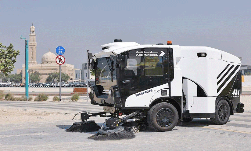 സൈക്കിൾ ട്രാക്ക് ശുചീകരിക്കാൻ ഡ്രൈവറില്ലാ വാഹനം സൈക്കിൾ ട്രാക്ക് ശുചീകരിക്കാൻ ഡ്രൈവറില്ലാ വാഹനം