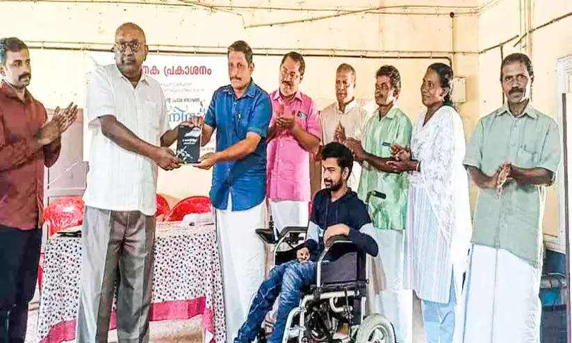 വിധിയെ തോൽപിച്ച് അജേഷ് കോറിയത് ‘ദ വയലിനിസറ്റ് ’