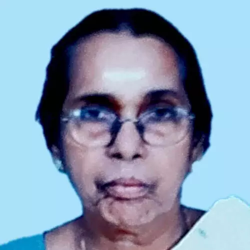 കോ​മ​ള​വ​ല്ലി അ​മ്മ