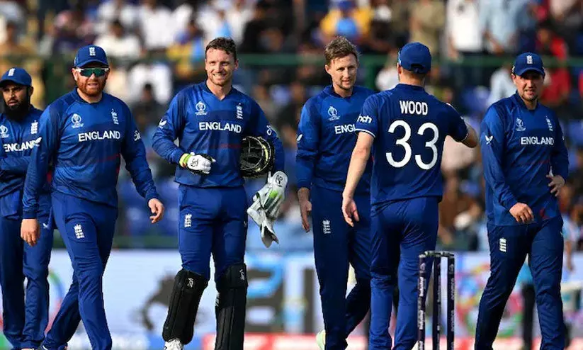 അഞ്ചിൽ നാലും തോറ്റു; ചാമ്പ്യന്മാരുടെ സ്ഥിതി എന്താകും?