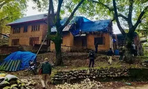 ജമ്മുകശ്മീരിൽ അഞ്ച് ഭീകരരെ സൈന്യം വധിച്ചു