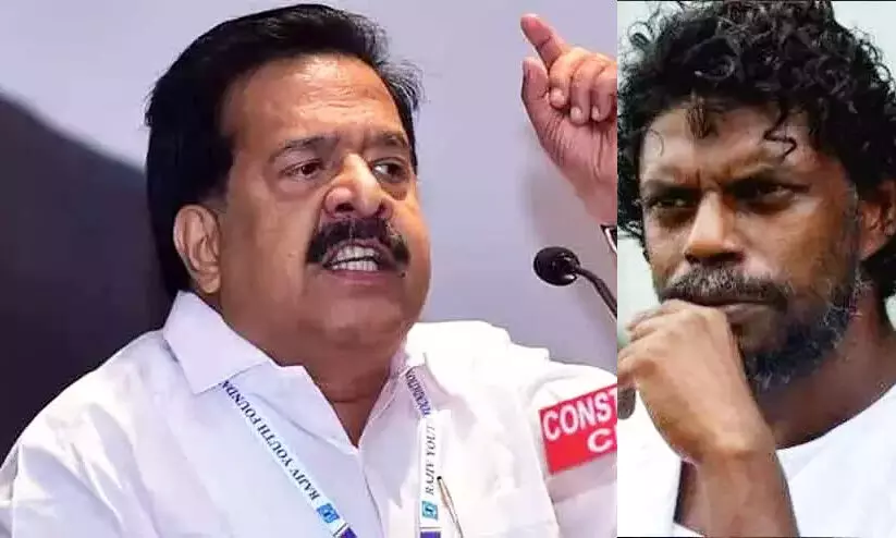 Vinayakan, Ramesh Chennithala