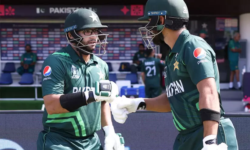 ദക്ഷിണാഫ്രിക്കക്കെതിരെ പാകിസ്താന് ബാറ്റിങ്; ഒരു വിക്കറ്റ് നഷ്ടം ദക്ഷിണാഫ്രിക്കക്കെതിരെ പാകിസ്താന് ബാറ്റിങ്; ഒരു വിക്കറ്റ് നഷ്ടം