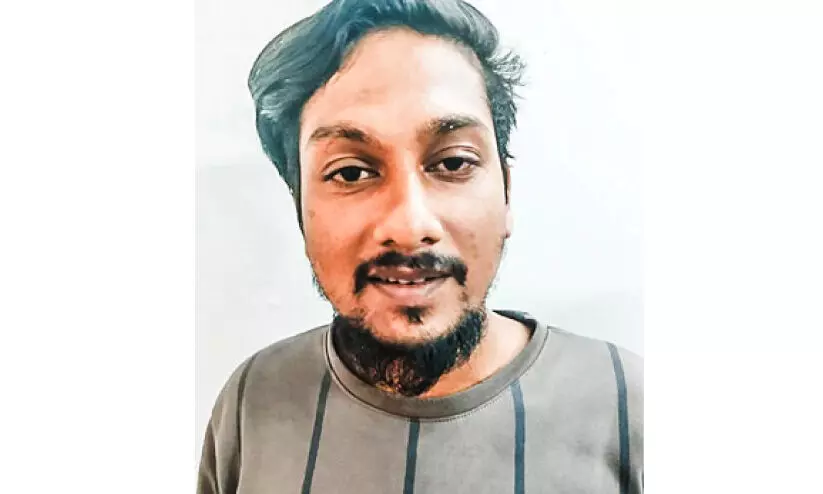 കാ​പ്പ ചു​മ​ത്തി ത​ട​ങ്ക​ലി​ല​ട​ച്ചു