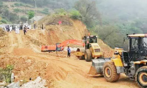 ദോഫാറിലെ മു​ഴു​വ​ൻ റോ​ഡു​ക​ളും തു​റ​ന്നു
