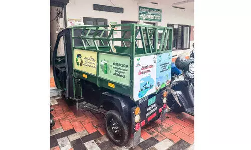 ഹരിത കർമസേനക്ക് വാങ്ങിയ വൈദ്യുതിവാഹനം കിതക്കുന്നു