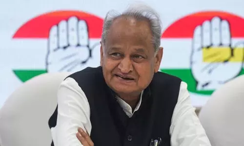 മതം പറഞ്ഞ് തെരഞ്ഞെടുപ്പിനെ നേരിടാനാണ് ബി.ജെ.പിയുടെ ലക്ഷ്യം - അശോക് ഗെഹ്ലോട്