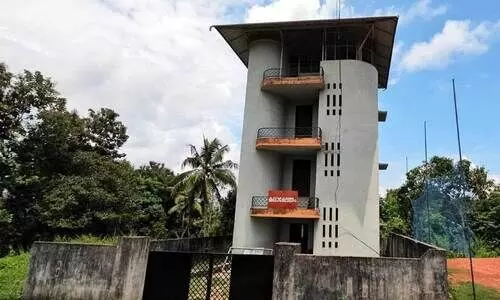 പ്ര​വ​ർ​ത്ത​നം നി​ല​ച്ച കു​ണ്ട​റ​യി​ലെ ക​ലാ​ക്ഷേ​ത്രം