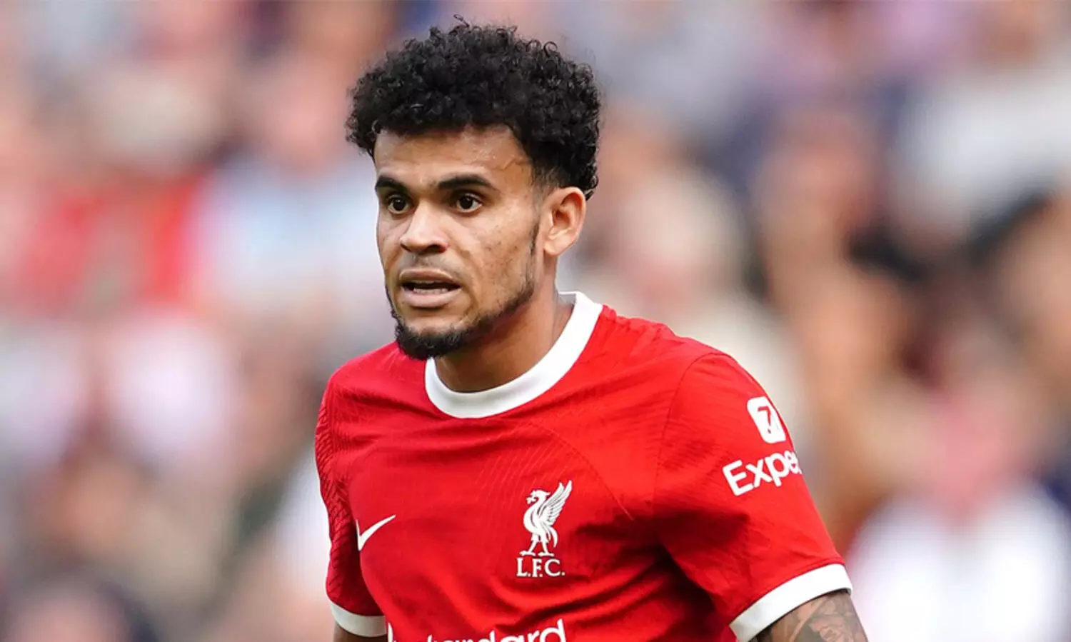 ലിവർപൂൾ താരം ലൂയിസ് ഡയസിന്റെ മാതാപിതാക്കളെ ആയുധധാരികൾ തട്ടിക്കൊണ്ടുപോയി; മാതാവിനെ രക്ഷപ്പെടുത്തി